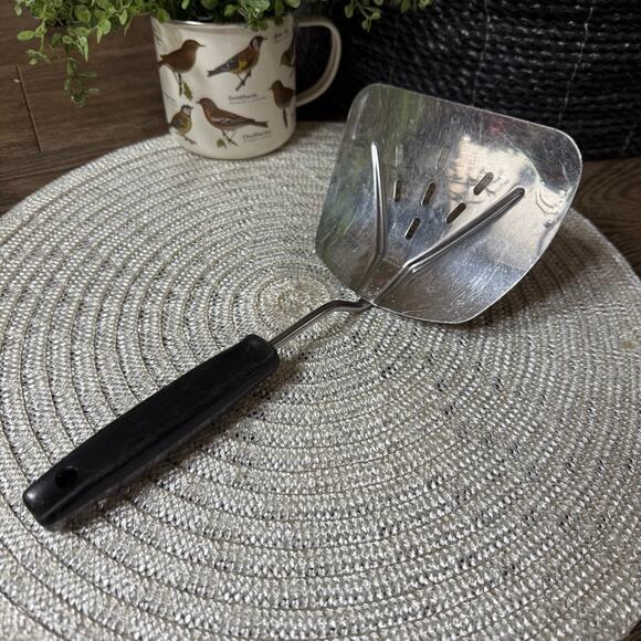 Foley MPLS Spatula Flipper VTG Wide Slotted Curved Stainless Steel Turner MCM - Picture 1 of 12